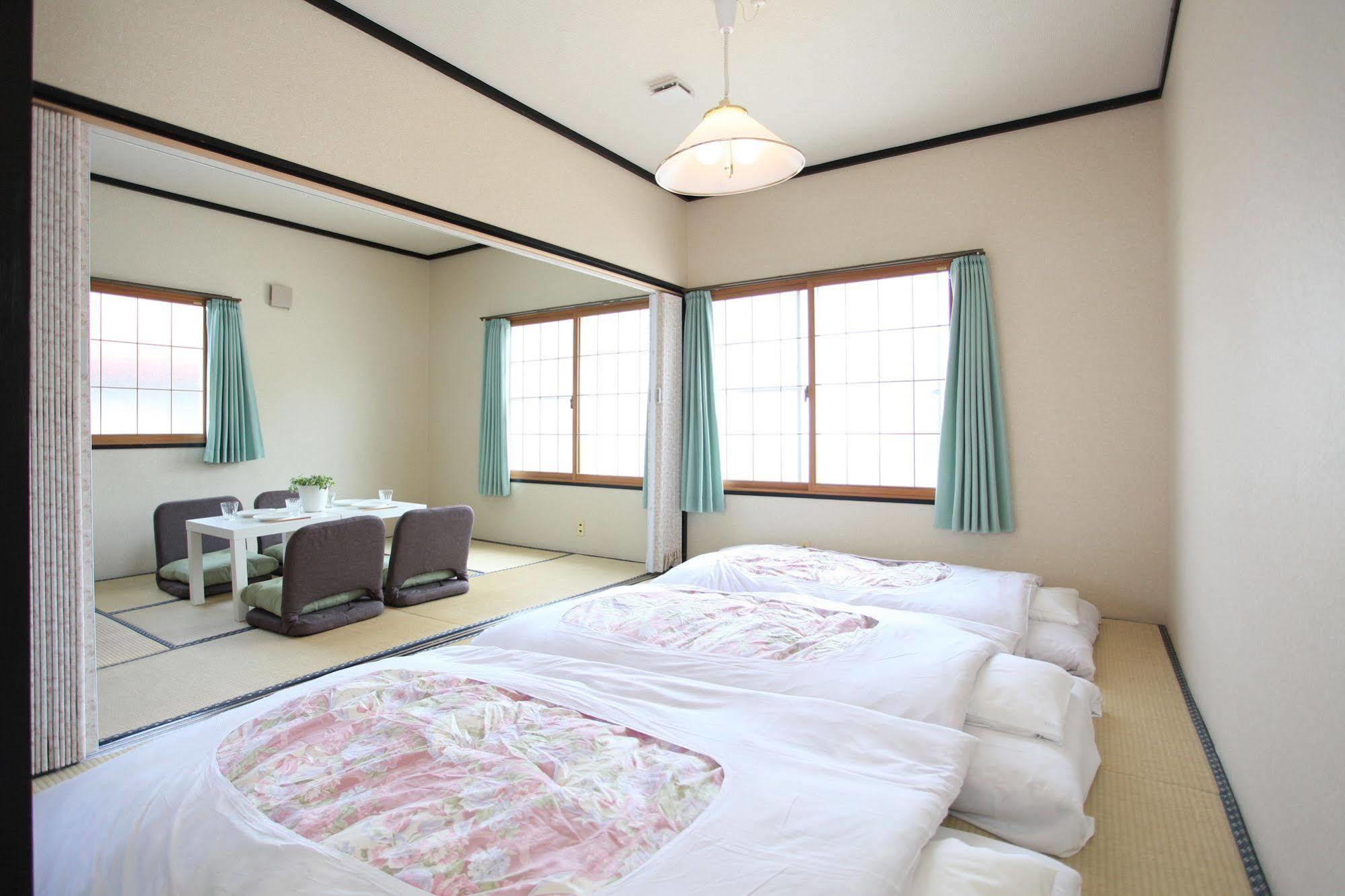 Fujiyama Base Bed and Breakfast Fujiyoshida Εξωτερικό φωτογραφία